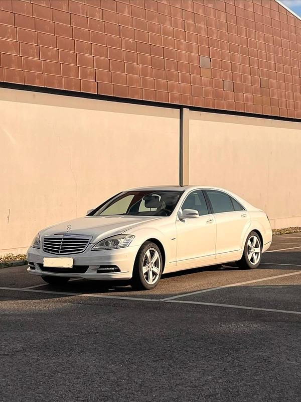 Gebraucht Mercedes S400 299 PS (219 kW) 2009 Weiß Limousine