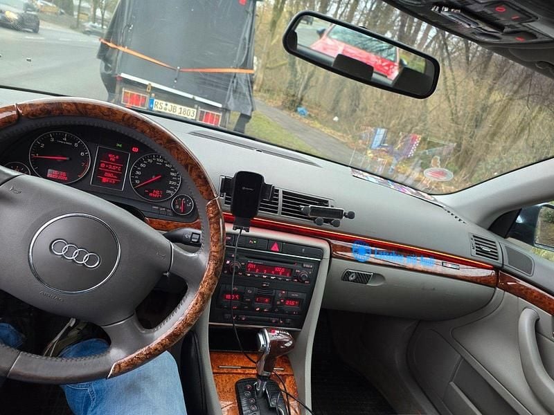 Gebraucht Audi A4 Ambiente 163 PS (119 kW) 2003 Silber Kombi