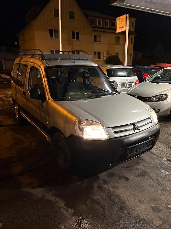 Silber Gebraucht 2009 Citroën Berlingo Van / Kleinbus | 1.990 € (Superpreis) - Bild 1/4