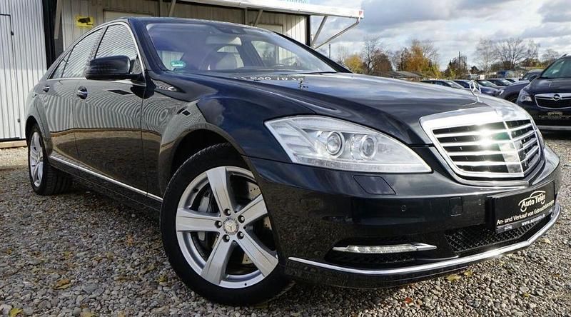 Gebraucht Mercedes S500 435 PS (319 kW) 2012 Schwarz Limousine