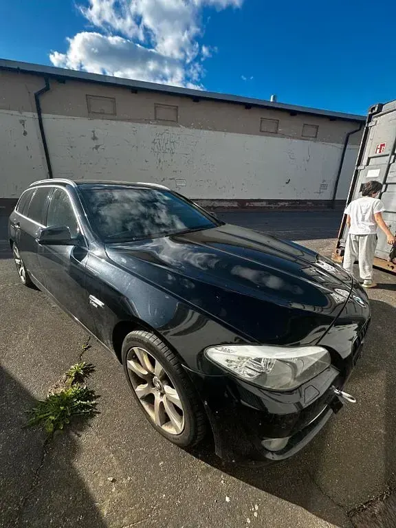 Gebraucht BMW 535 313 PS (230 kW) 2012 Schwarz Kombi