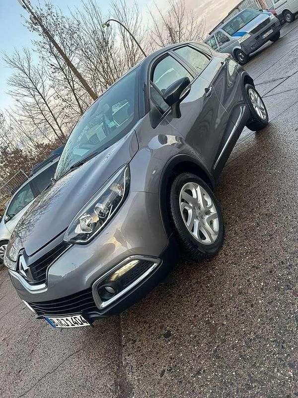 Gebraucht 2016 Renault Captur XMOD SUV | 8.000 € (Fairer Preis) - Bild 1/4