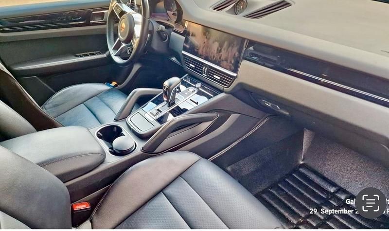 Gebraucht Porsche Cayenne 340 PS (250 kW) 2019 Grau SUV