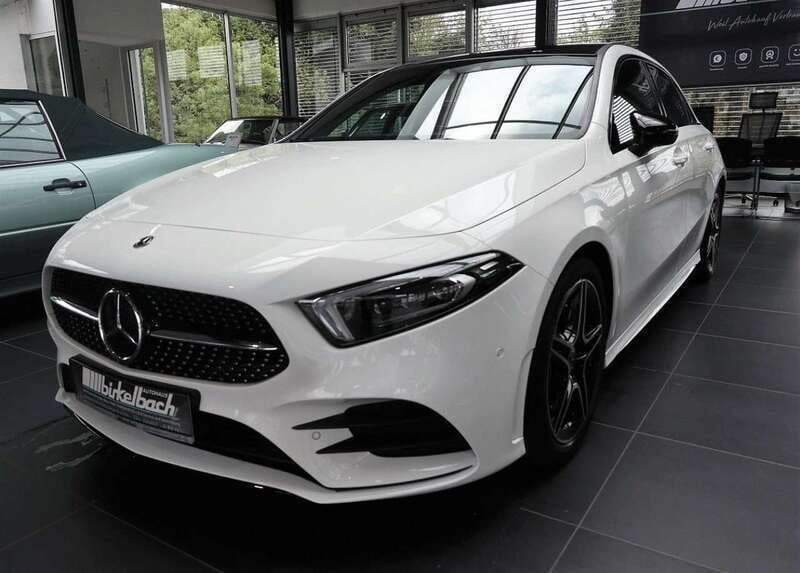 Weiß Gebraucht 2020 Mercedes A200 Kleinwagen | 27.900 € (Etwas zu teuer) - Bild 1/4