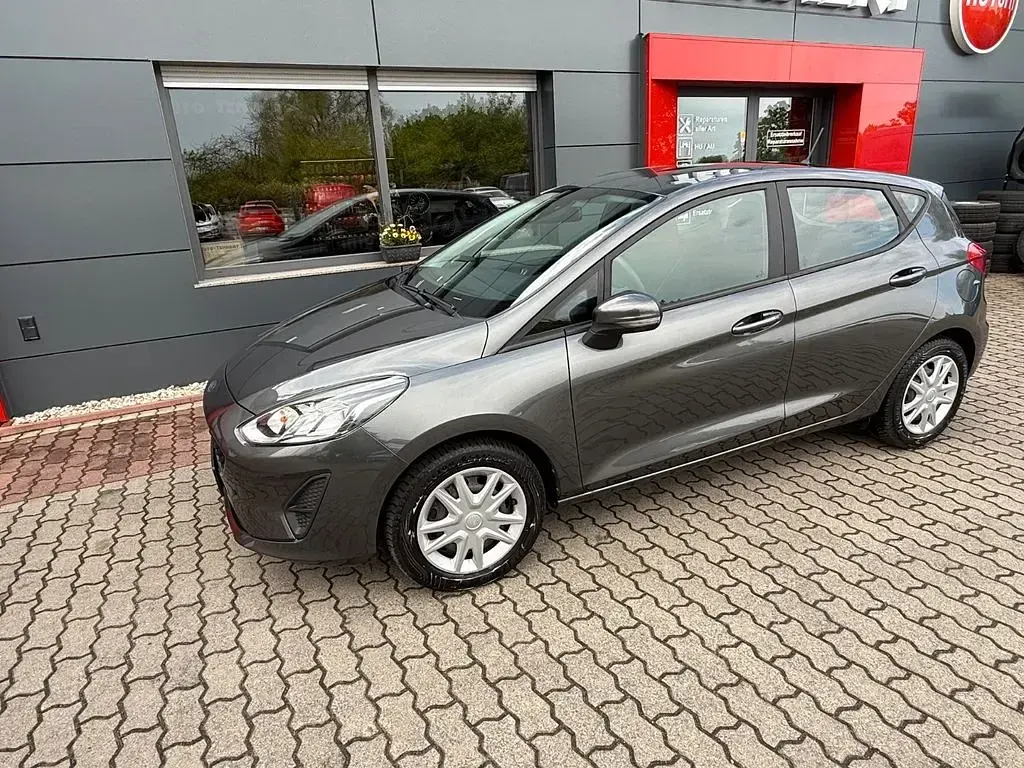 Gebraucht Ford Fiesta Trend 71 PS (52 kW) 2018 Grau Kleinwagen