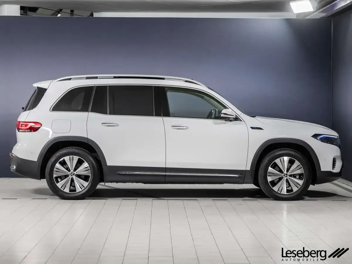 Gebraucht Mercedes EQB250 Progressive 139 kW (190 PS) 2022 Weiß SUV