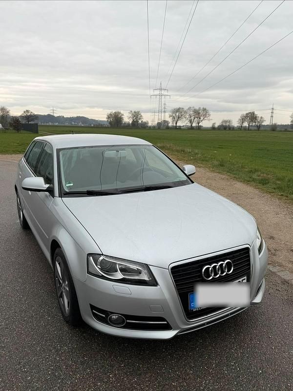 Usata Audi A3 140 CV (102 kW) 2011 Argento Utilitaria