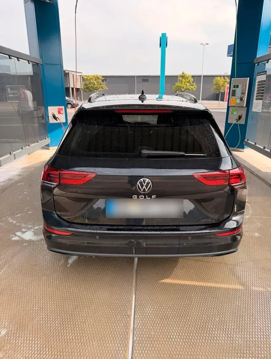 Gebraucht VW Golf VII 2021 Schwarz Kleinwagen