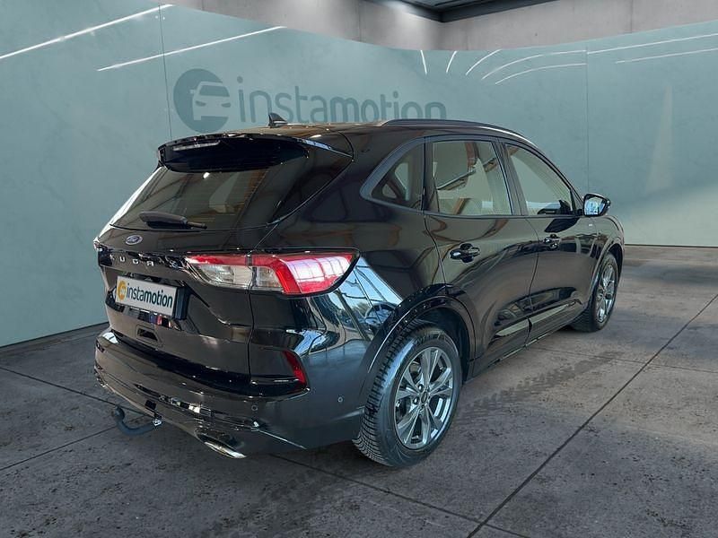 Gebraucht Ford Kuga ST-Line 150 PS (110 kW) 2023 Schwarz SUV