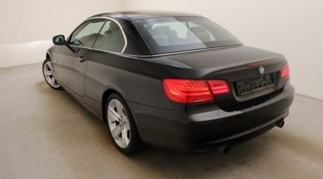 Gebraucht BMW 335 Cabriolet 306 PS (225 kW) 2013 Schwarz metallic Cabrio