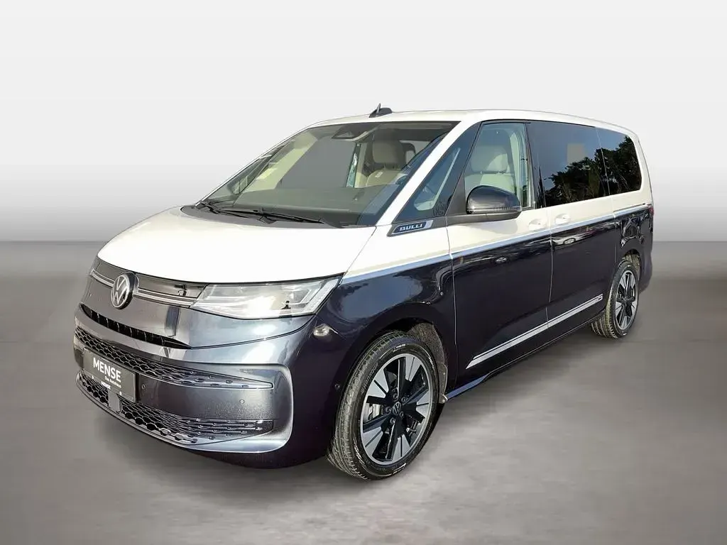 Neu VW Multivan Life 150 PS (110 kW) 2026 Candyweiß/ starlight blue Van / Kleinbus