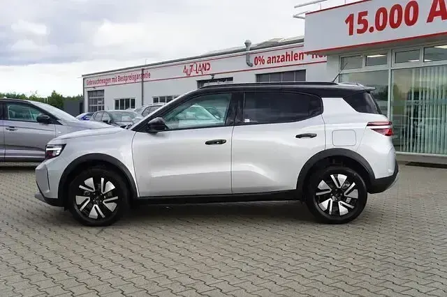 Neu Opel Frontera Ultimate 145 PS (106 kW) 2026 Grau SUV