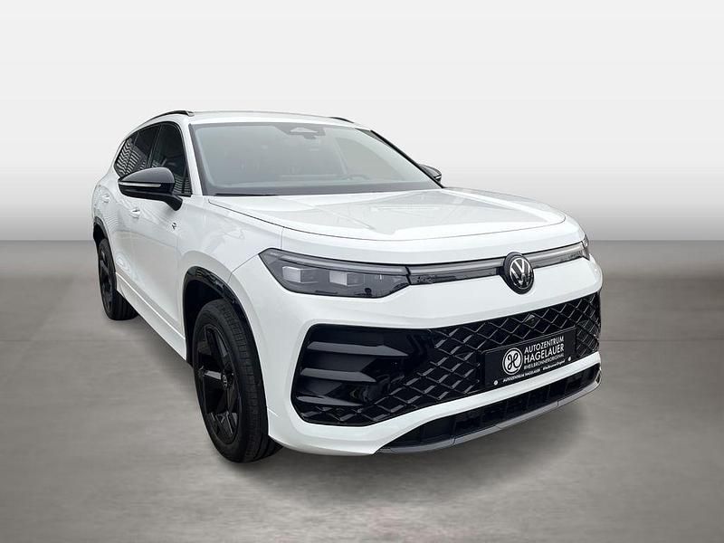 Neu VW Tayron R-line 150 PS (110 kW) 2025 Weiß SUV