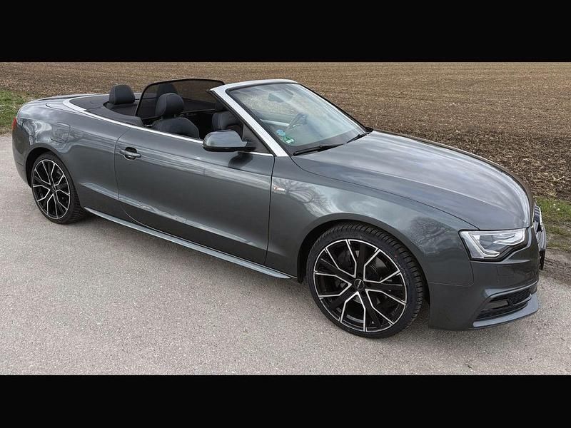 Gebraucht Audi A5 Cabriolet S-Line 230 PS (169 kW) 2015 Grau Cabrio