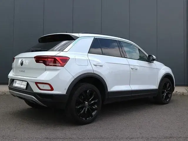 Gebraucht VW T-Roc Move 116 PS (85 kW) 2024 Weiß SUV