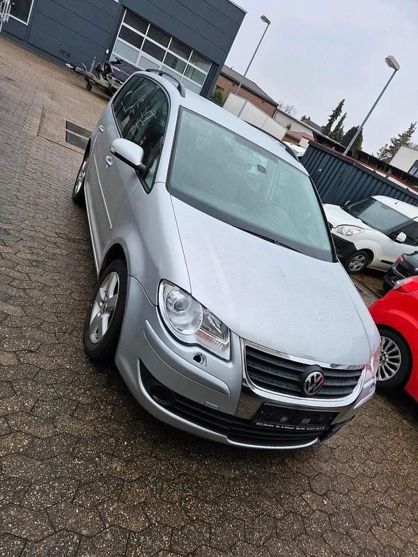 Gebraucht VW Touran 140 PS (102 kW) 2006 Silber Van / Kleinbus