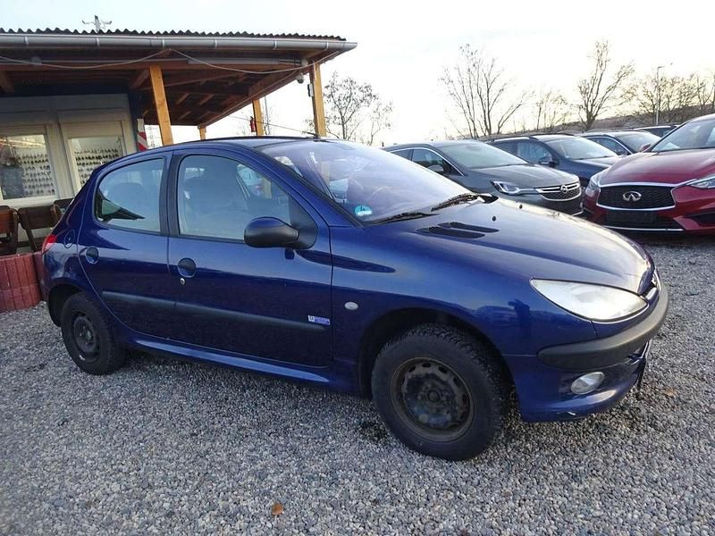 Gebraucht Peugeot 206 75 PS (55 kW) 2001 Blau Limousine
