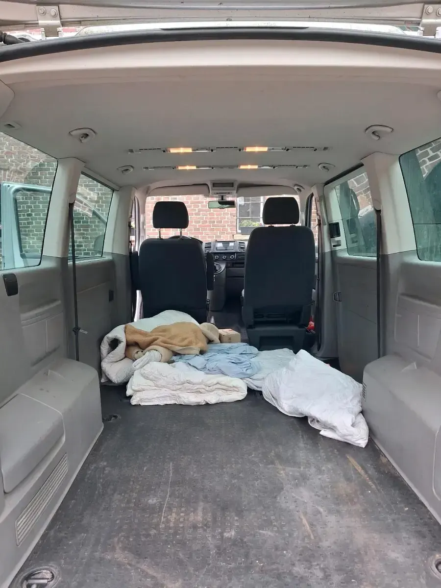 Gebraucht VW Caravelle 140 PS (102 kW) 2015 Silber Van