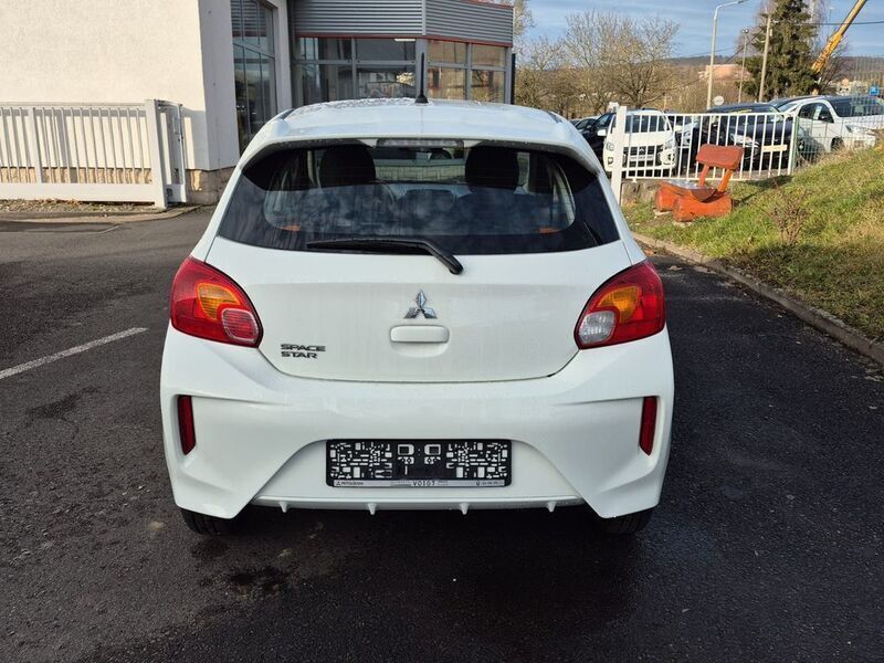 Neu Mitsubishi Space Star Select 71 PS (52 kW) 2025 Weiß Limousine