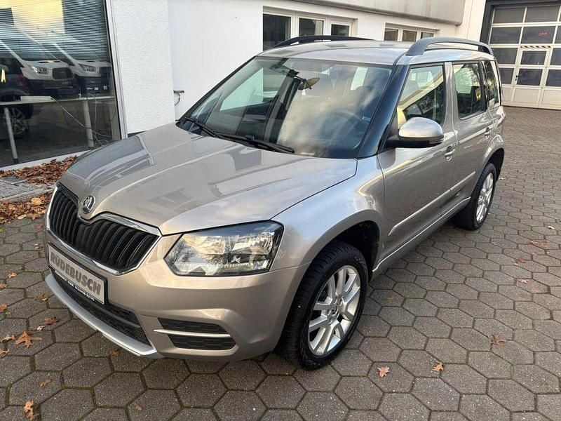 Beige Gebraucht 2014 Skoda Yeti Active SUV | 9.990 € (Guter Preis) - Bild 1/4