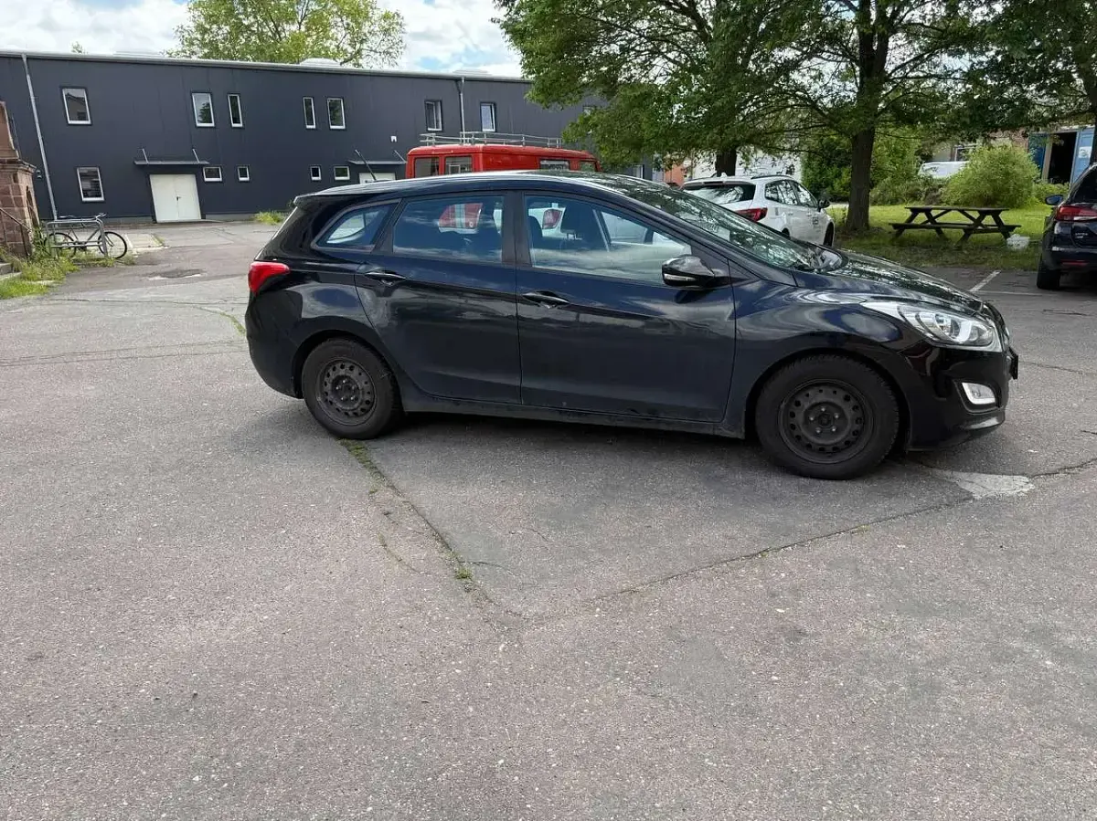Gebraucht Hyundai i30 110 PS (80 kW) 2016 Other Kombi