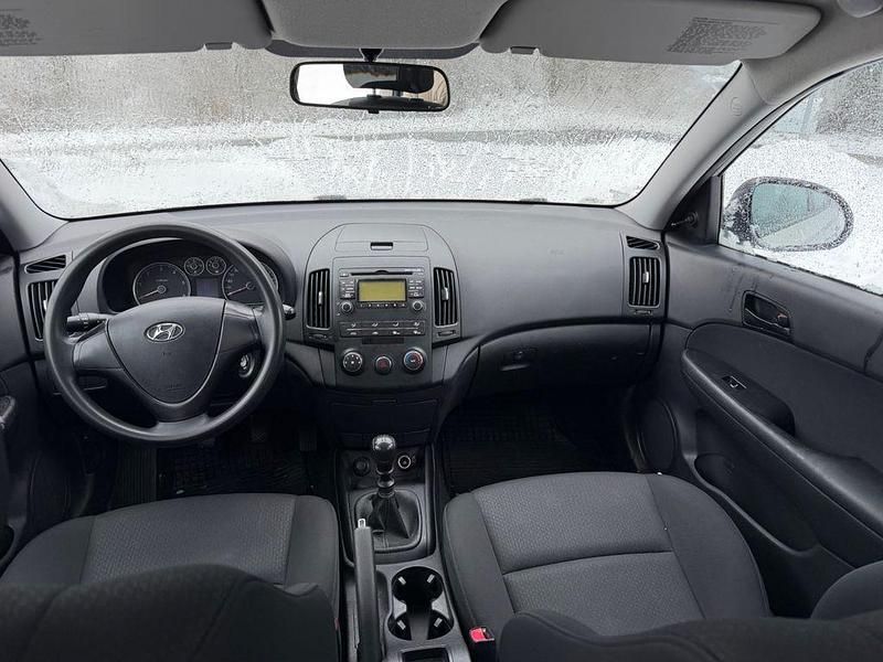 Gebraucht Hyundai i30 Classic 90 PS (66 kW) 2009 Beige Kombi