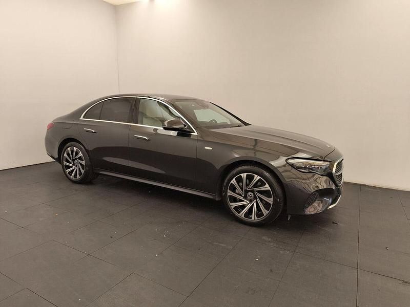 Gebraucht Mercedes E300 Advanced Plus 313 PS (230 kW) 2025 Metalliclack graphitgrau Limousine