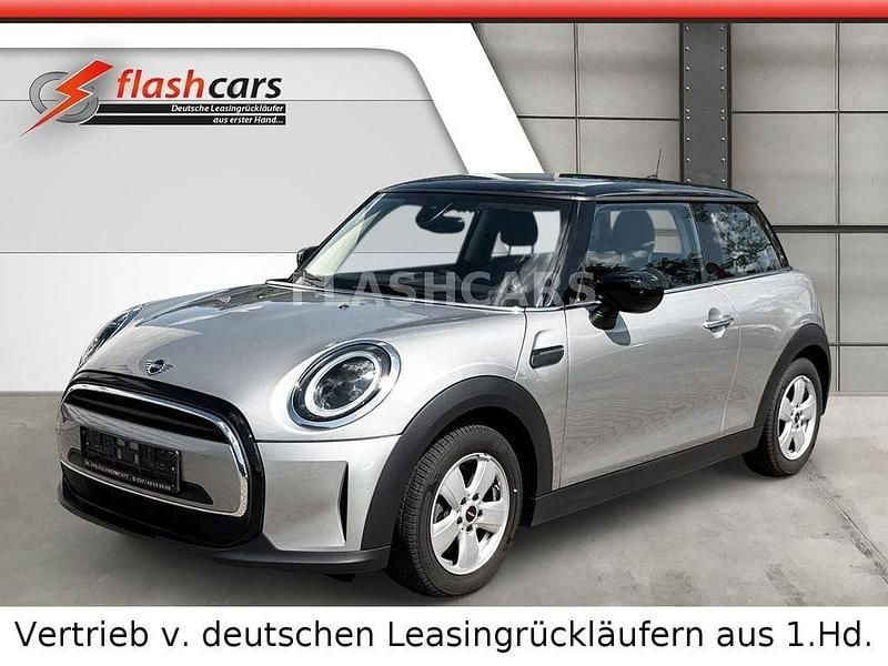 Silber Gebraucht 2023 Mini Cooper Essential Kleinwagen | 20.999 € (Superpreis) - Bild 1/4