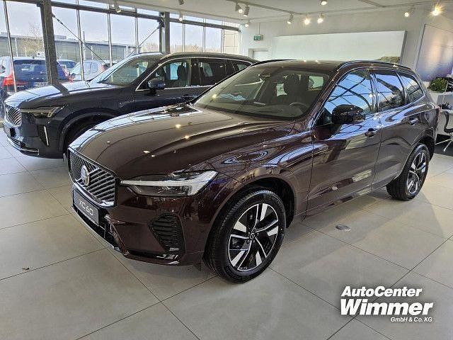 Gebraucht Volvo XC60 Plus 250 PS (183 kW) 2025 Rot SUV
