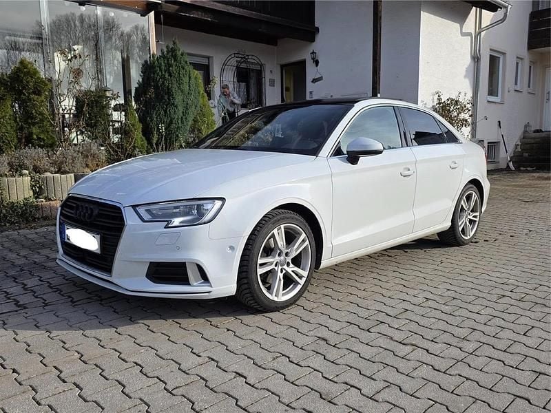 Gebraucht Audi A3 150 PS (110 kW) 2018 Weiß Limousine