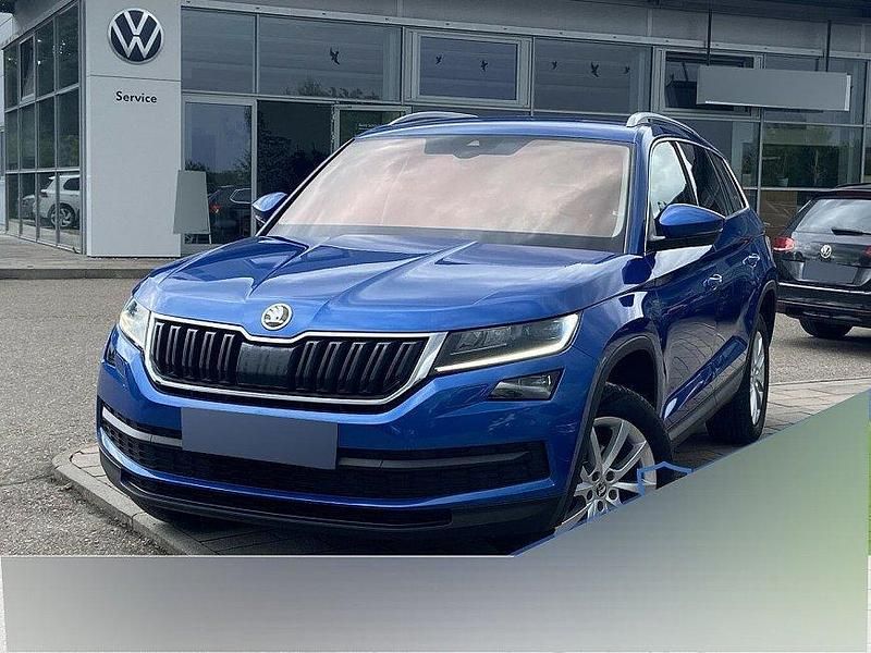 Race blue metallic Gebraucht 2021 Skoda Kodiaq Style SUV | 31.990 € (Superpreis) - Bild 1/4