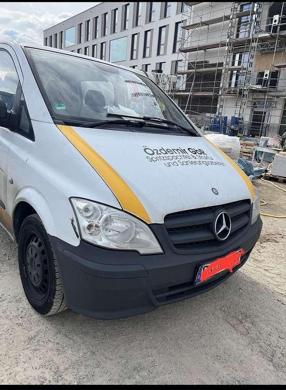 Gebraucht Mercedes Vito 163 PS (119 kW) 2011 Weiß Van