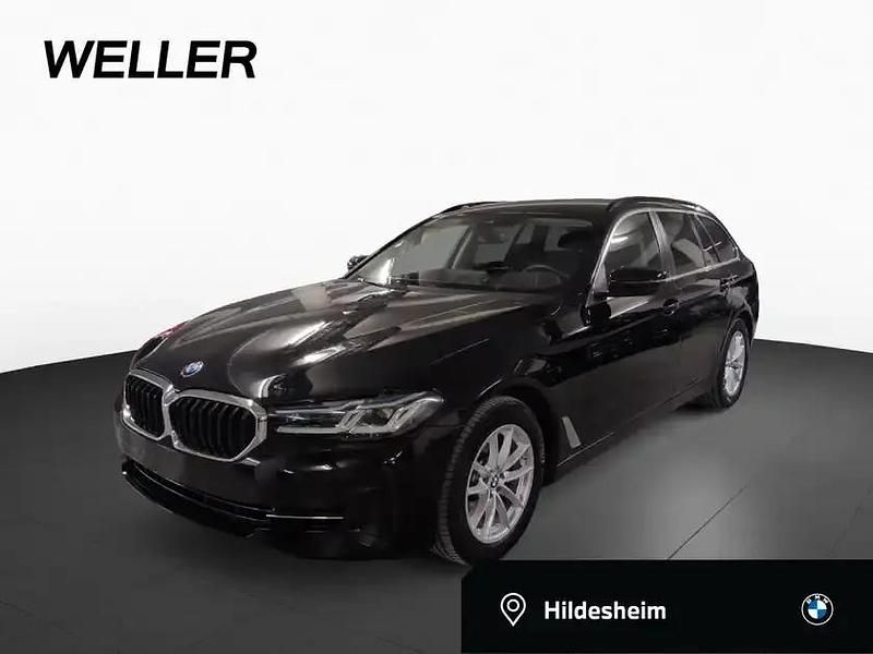 Gebraucht BMW 520 Shadowline 190 PS (139 kW) 2022 Schwarz (schwarz) Kombi