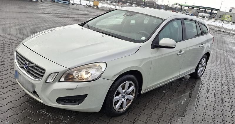 Gebraucht Volvo V60 115 PS (84 kW) 2012 Grau Kombi