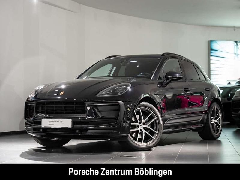 Schwarz Gebraucht 2023 Porsche Macan SUV | 74.880 € (Teuer) - Bild 1/4