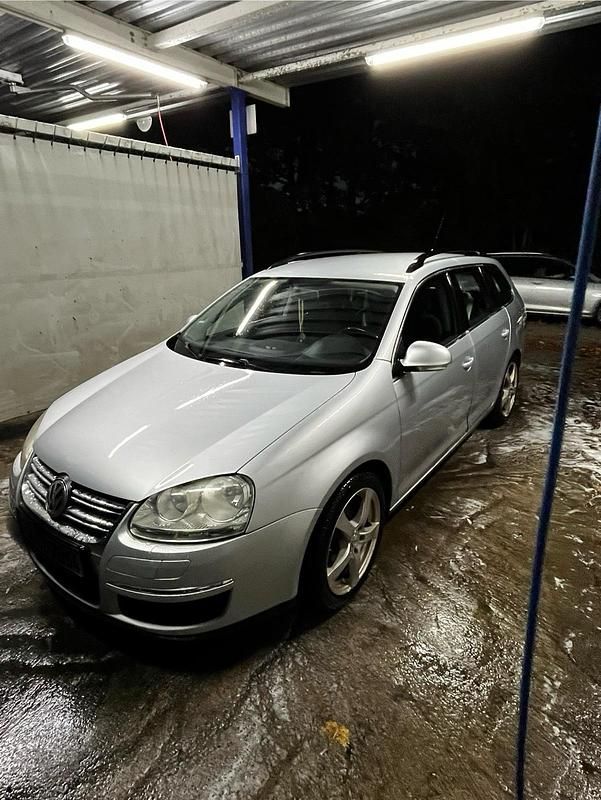 Gebraucht VW Golf V 105 PS (77 kW) 2008 Kombi