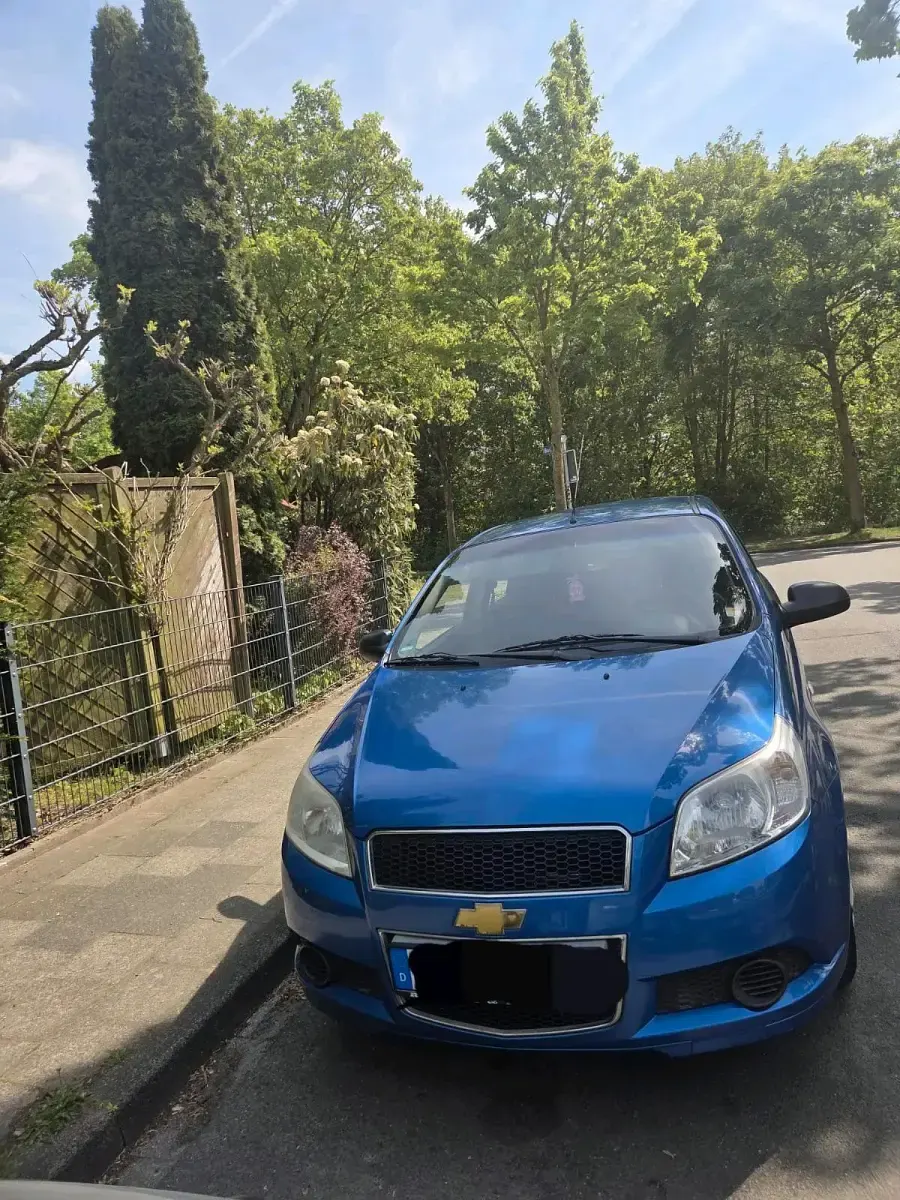 Gebraucht Chevrolet Aveo 84 PS (61 kW) 2008 Blau Kleinwagen