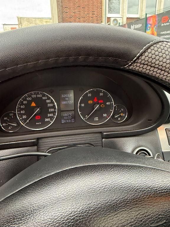 Gebraucht Mercedes 220 170 PS (125 kW) 2006 Schwarz Limousine