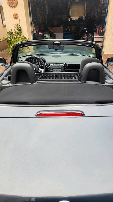 Gebraucht Mazda MX5 126 PS (92 kW) 2006 Grau Cabrio