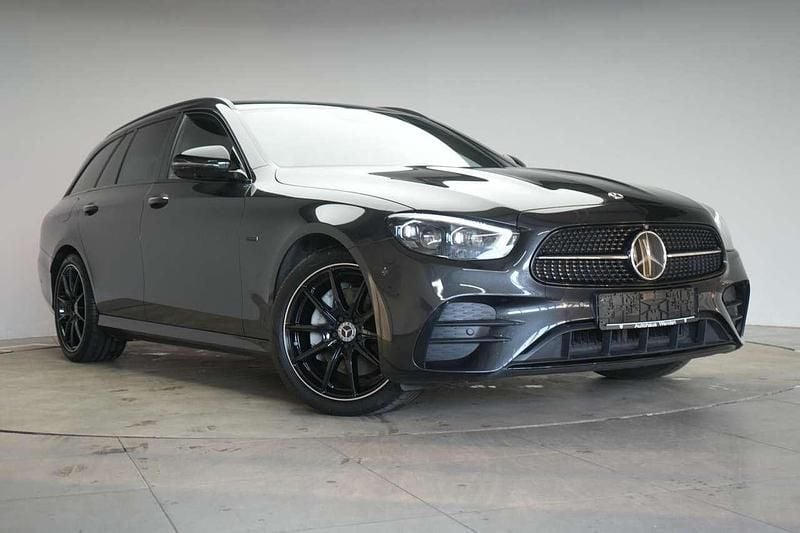 Graphite grey Gebraucht 2023 Mercedes E300 AMG line Kombi | 43.490 € (Guter Preis) - Bild 1/4