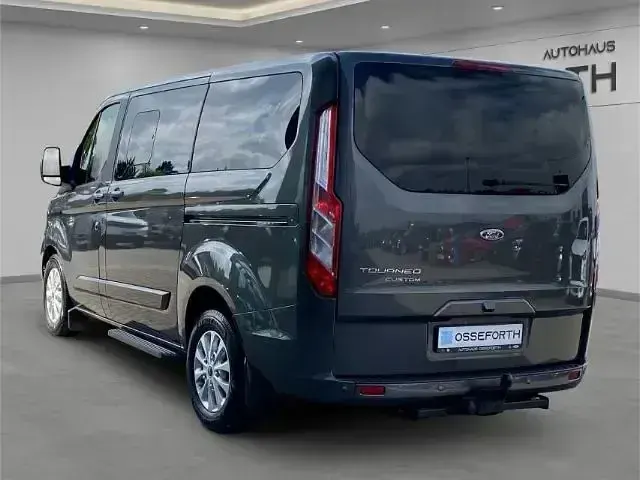 Usado Ford Tourneo Custom Titanium 2023 Cinzento Van