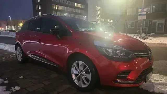Gebraucht Renault Clio IV LIMITED 130 PS (95 kW) 2018 Rot Limousine
