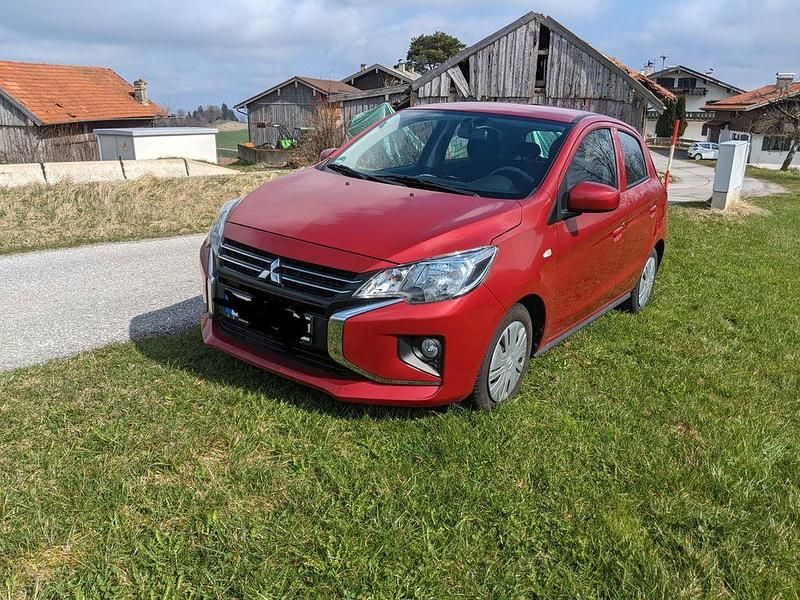 Gebraucht Mitsubishi Space Star Select 71 PS (52 kW) 2024 Rot Kleinwagen