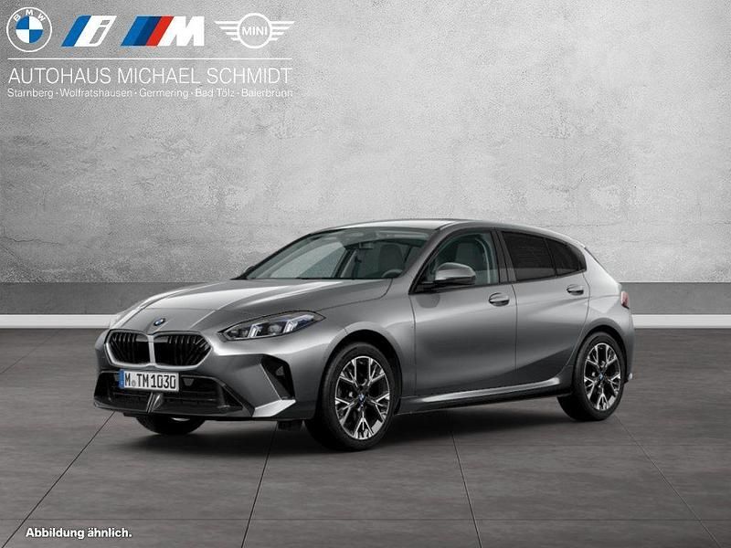 Grau Neu 2025 BMW 123 Sport Line Kleinwagen | 52.730 € (Teuer) - Bild 1/4