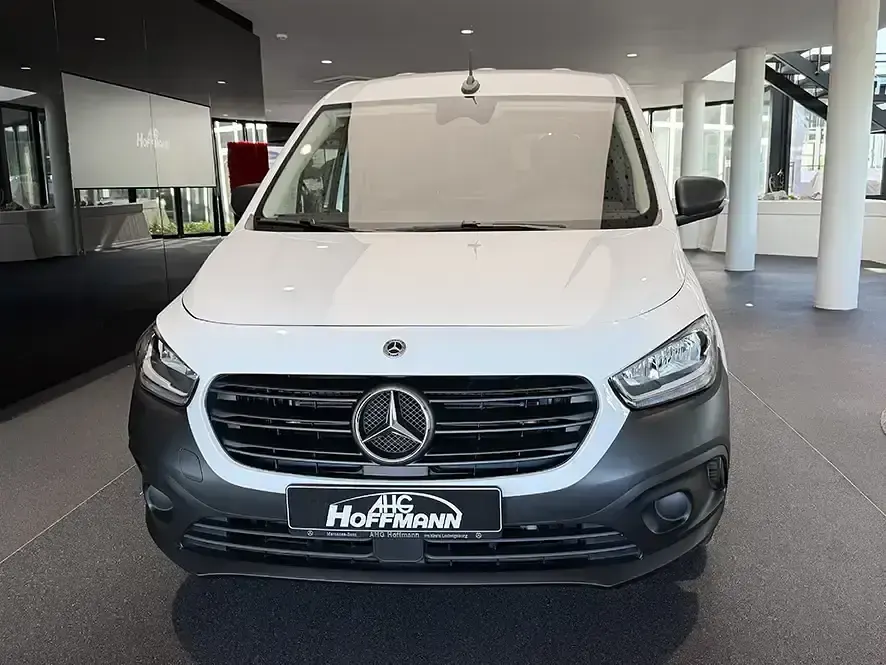 Gebraucht Mercedes Citan 110 95 PS (69 kW) 2025 Weiß Van / Kleinbus