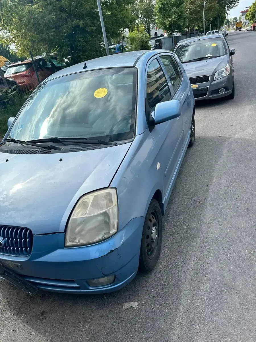 Brugt Kia Picanto 65 HK (47 kW) 2006 Blå Hatchback