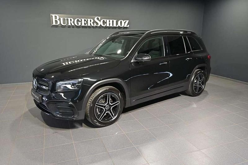 Gebraucht Mercedes GLB200 AMG 163 PS (119 kW) 2024 Schwarz metalliclack kosmossch SUV