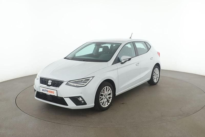 Weiß Gebraucht 2019 Seat Ibiza Style Kleinwagen | 12.770 € (Guter Preis) - Bild 1/3