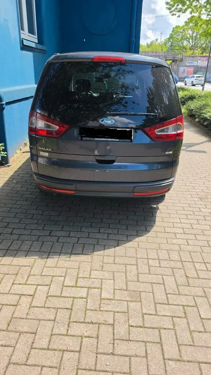 Gebraucht Ford Galaxy 140 PS (102 kW) 2007 Grau Van / Kleinbus