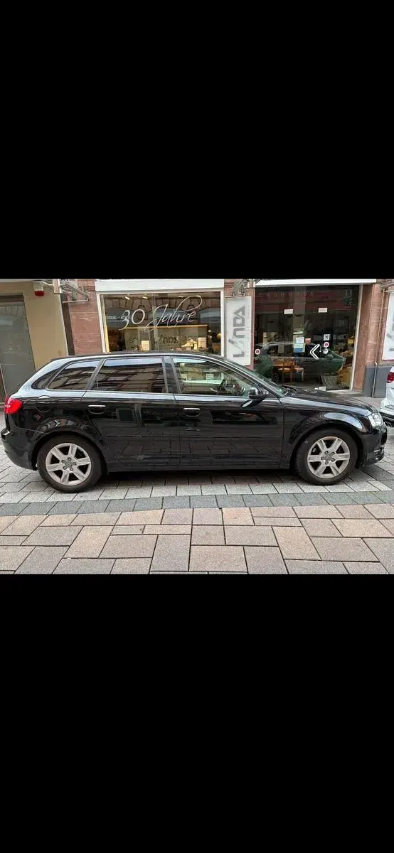 Gebraucht Audi A3 Ambition 125 PS (91 kW) 2012 Schwarz Kleinwagen